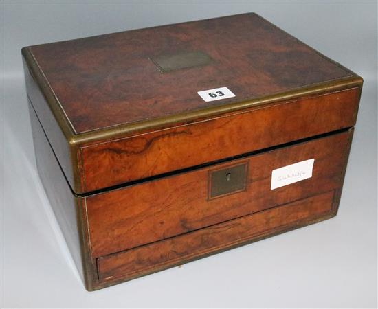 Mahogany vanity box
